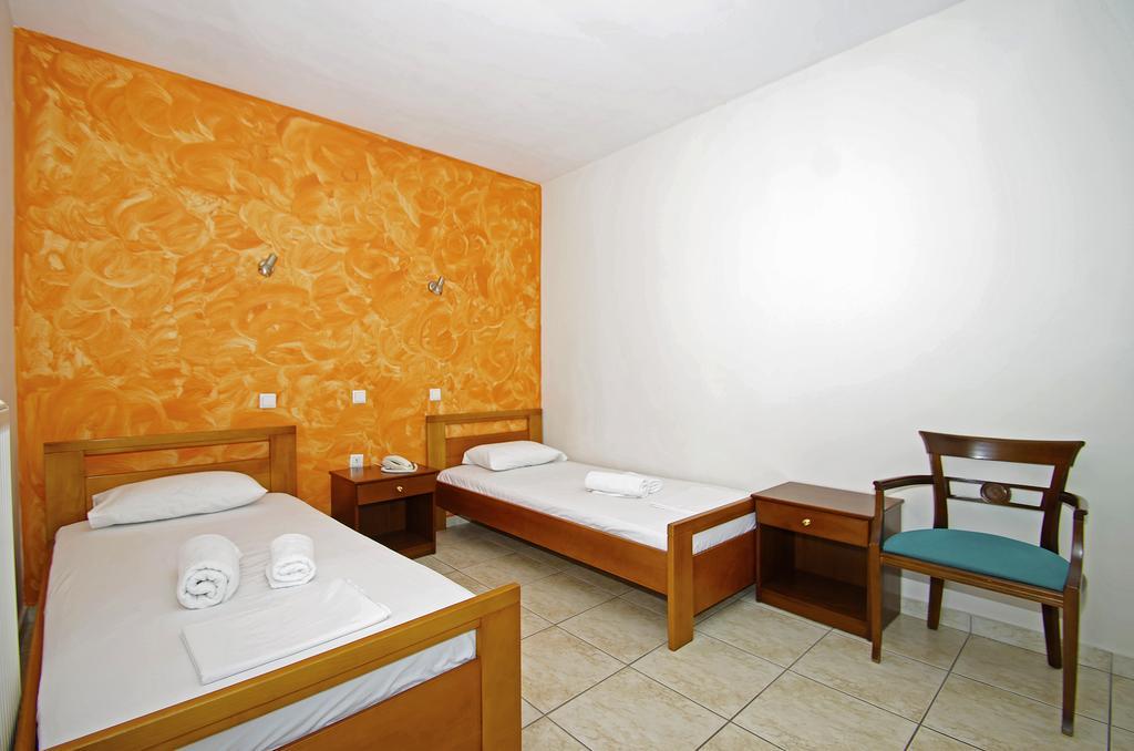 Hotel G.L. ปาราเลียกาเตอรีนิส ภายนอก รูปภาพ